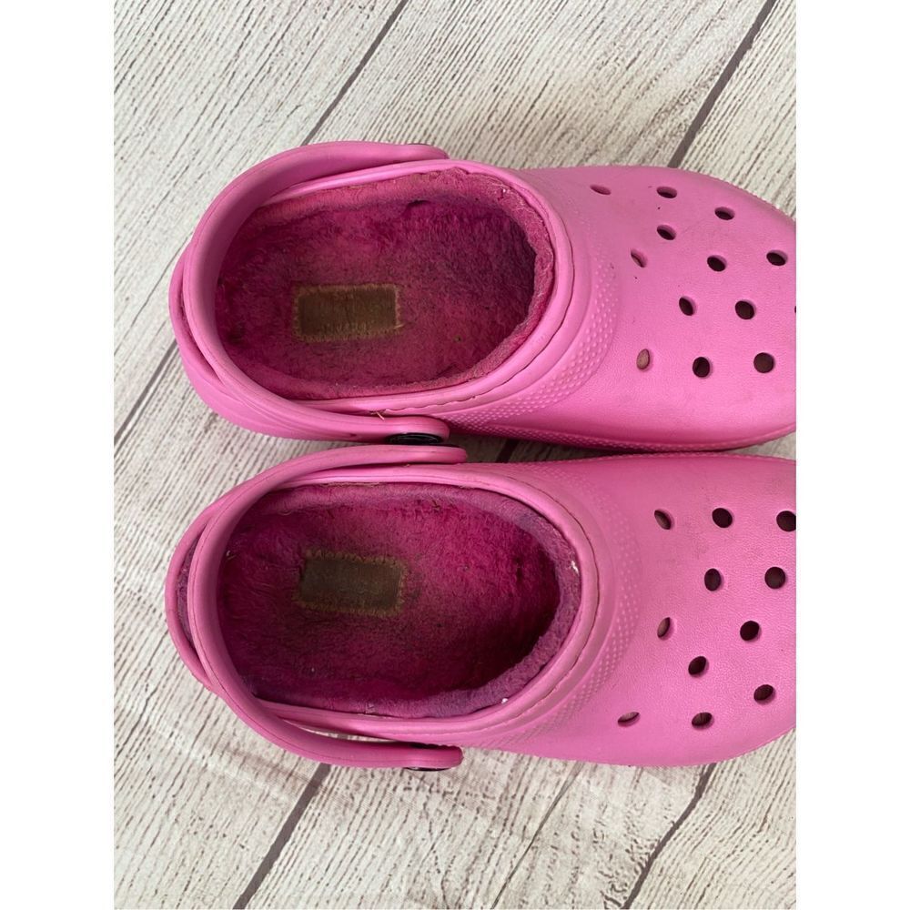 Crocs fur lined claasic clogs w/back strap pink girls C11 - Picture 4 of 8